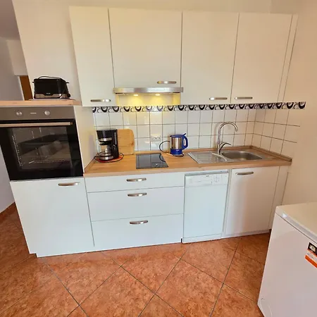 Tom M Nv 250m From The Beach, With Terrace شقة