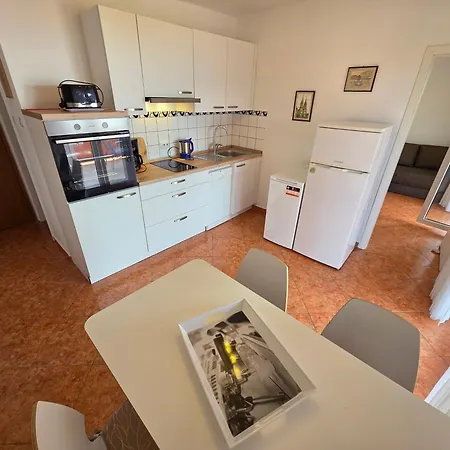 Tom M Nv 250m From The Beach, With Terrace Appartement *